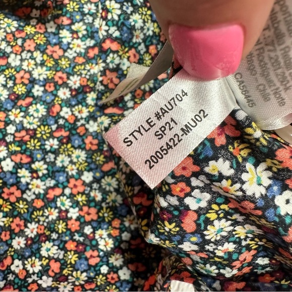 sewn for J. Crew slim tuntucket floral print secret wash Button Down Shirt sz M - Picture 6 of 6